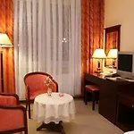 Hotel Royal Park &