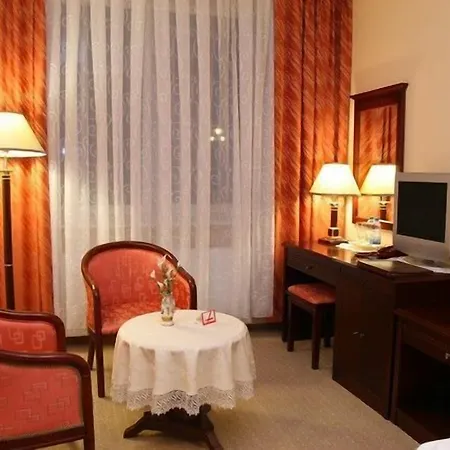 Hotel Royal Park &