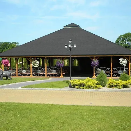 Royal Park & Hotell