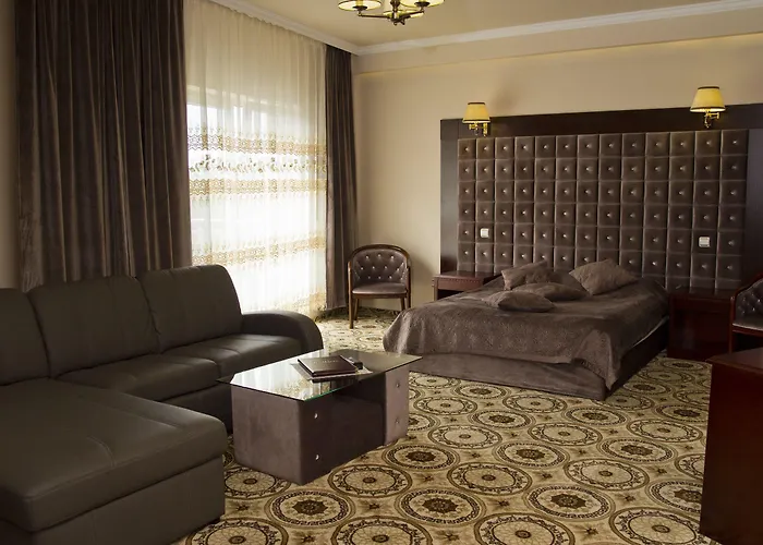 Royal Park & Hotel 3*