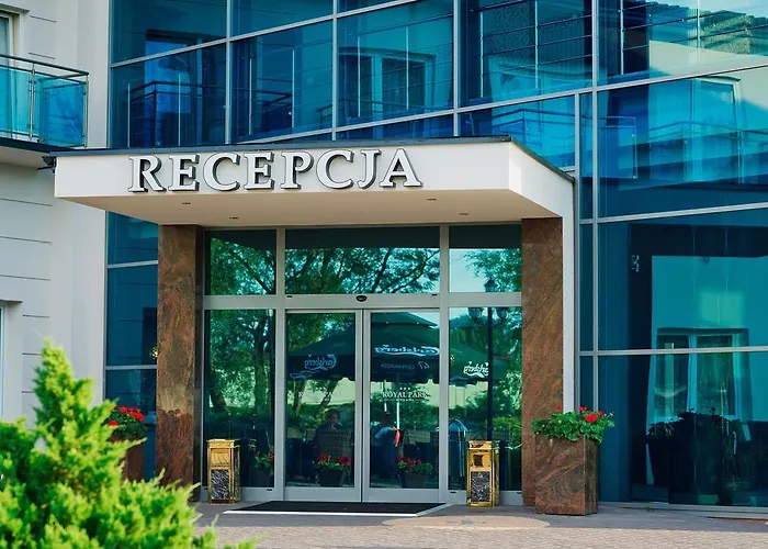 Royal Park & 3* Mielno (Koszalin)